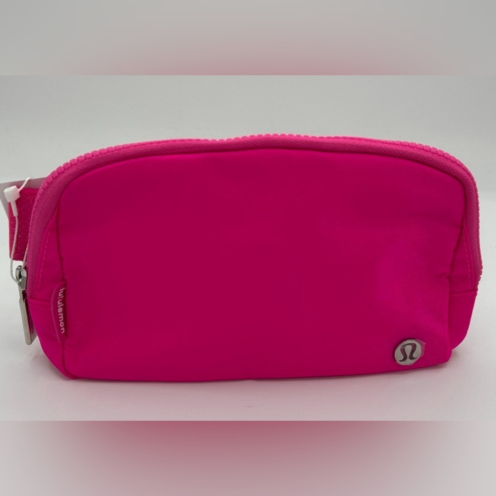 lululemon athletica Pink Crossbody Bag GUC